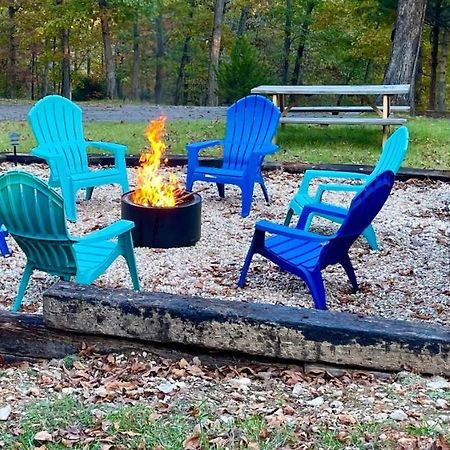 Secluded Cabin In The Woods! 1 Story Villa Eureka Springs Esterno foto