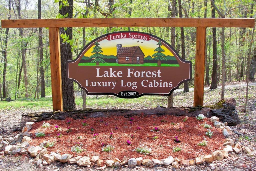 Secluded Cabin In The Woods! 1 Story Villa Eureka Springs Esterno foto