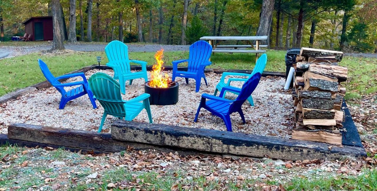 Secluded Cabin In The Woods! 1 Story Villa Eureka Springs Esterno foto